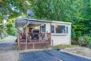 3203 Mount Pleasant Road NW, Dover, OH 44622