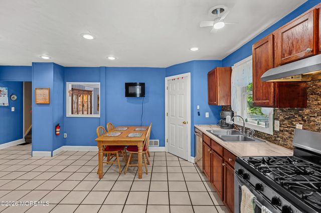 68 Waterworks Road, Freehold, NJ 07728