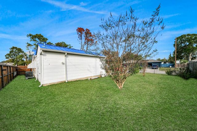 3122 Fern Street, Pasadena, TX 77503