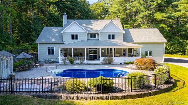 49 Barkit Kennel Road, Pleasant Valley, NY 12569