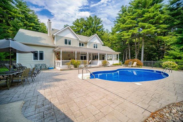 49 Barkit Kennel Road, Pleasant Valley, NY 12569