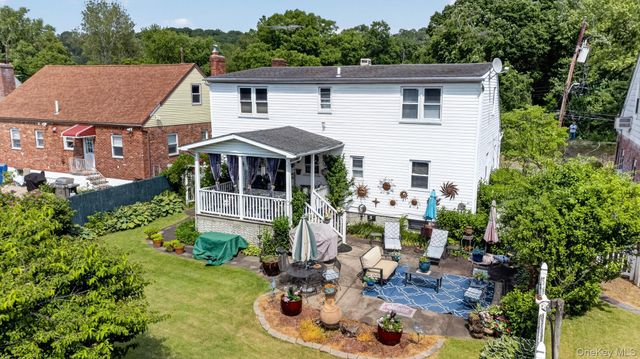 207 Clunie Avenue, Yonkers, NY 10703