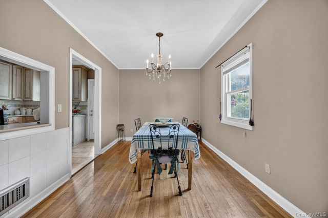 207 Clunie Avenue, Yonkers, NY 10703