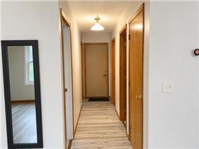 7362 51st Street N, Oakdale, MN 55128