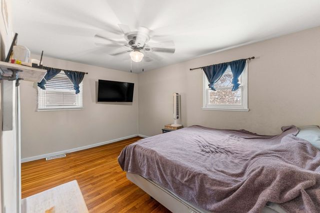 6036 Rob Roy Drive, Oak Forest, IL 60452