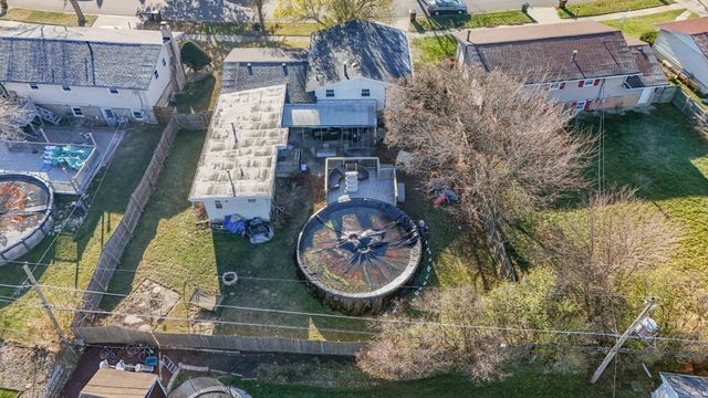 6036 Rob Roy Drive, Oak Forest, IL 60452