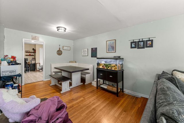 6036 Rob Roy Drive, Oak Forest, IL 60452