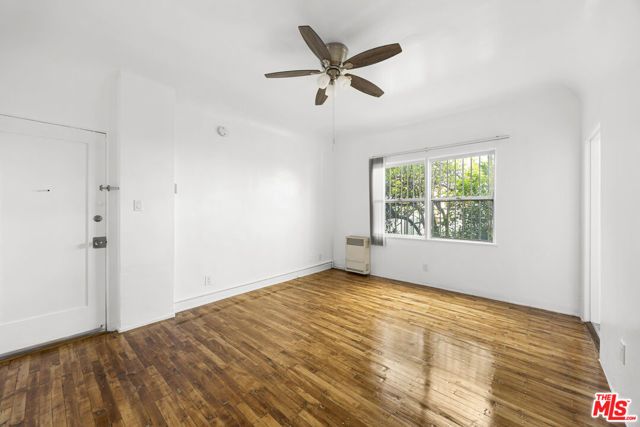 2335 Miramar Street, Los Angeles, CA 90057