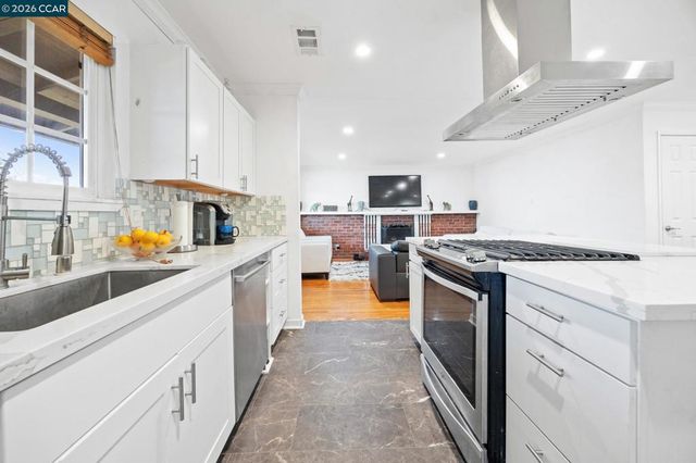 993 Argenta Court, Pacheco, CA 94553