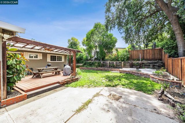 993 Argenta Court, Pacheco, CA 94553
