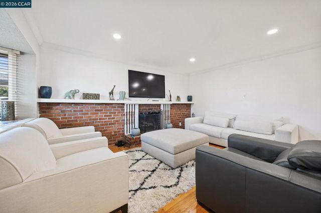 993 Argenta Court, Pacheco, CA 94553
