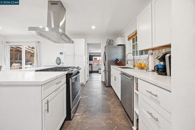 993 Argenta Court, Pacheco, CA 94553