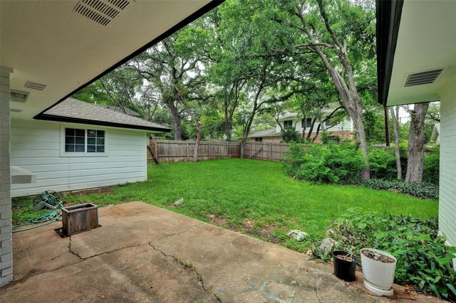 8001 Ceberry DR, Austin, TX 78759
