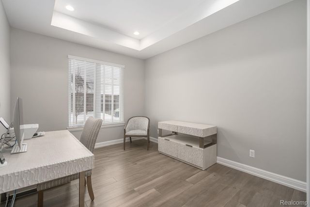 7484 Gramercy Circle, West Bloomfield Charter Township, MI 48322