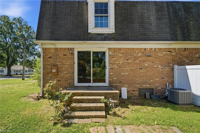 4312 Dutch ST, Virginia Beach, VA 23452