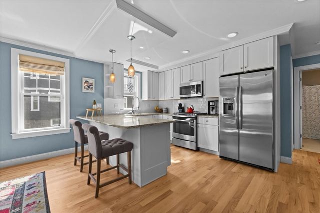 40 Catherine St 1, Boston, MA 02131