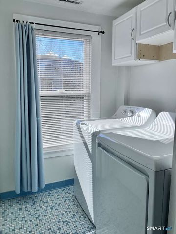 294 Church Street, Guilford, CT 06437