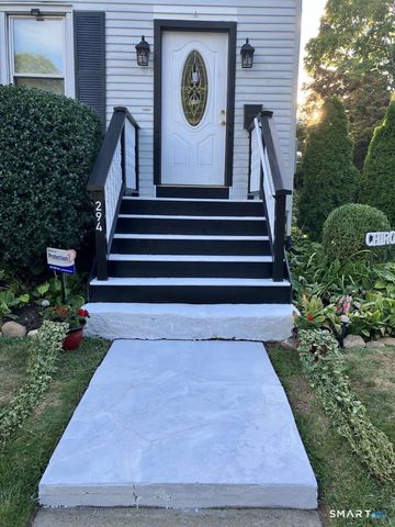 294 Church Street, Guilford, CT 06437