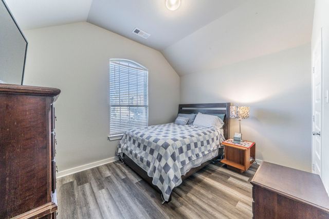 1561 Sugarberry Drive, Forney, TX 75126