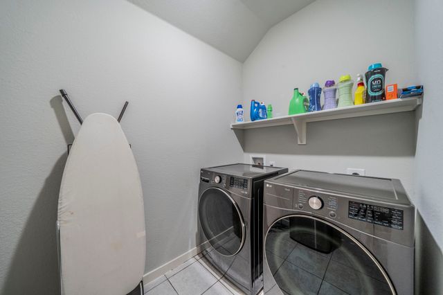 1561 Sugarberry Drive, Forney, TX 75126