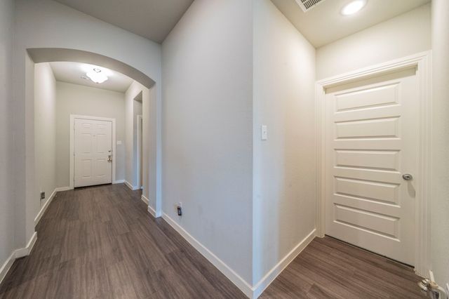 1561 Sugarberry Drive, Forney, TX 75126