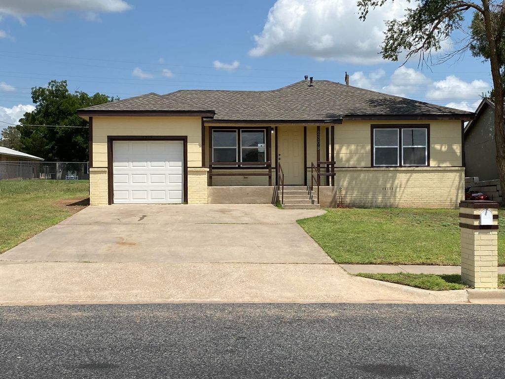 2309 Birch Avenue, Lubbock, TX 79404