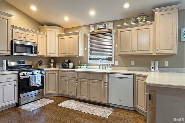 29104 Bernice Drive, Elkhart, IN 46517