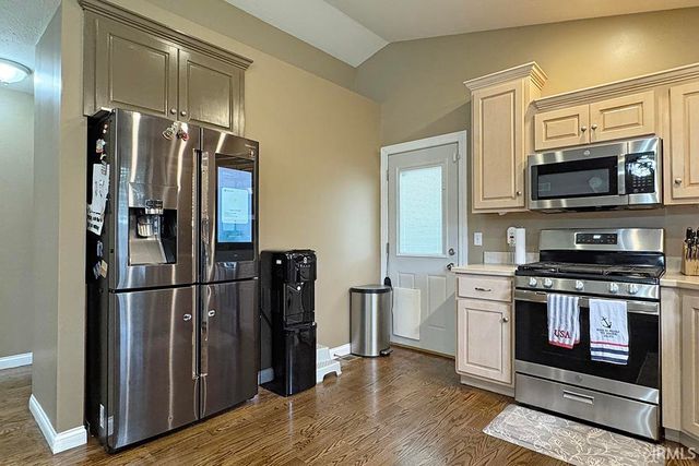 29104 Bernice Drive, Elkhart, IN 46517