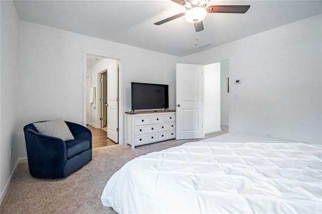 8317 Hunters Grove Road, Union City, GA 30291