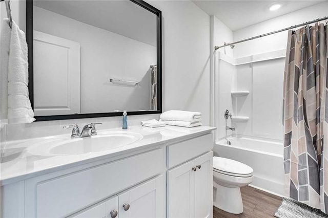 8317 Hunters Grove Road, Union City, GA 30291