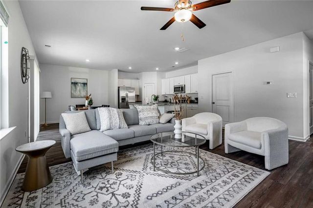 8317 Hunters Grove Road, Union City, GA 30291