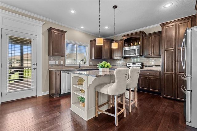 1218 Becket Court, Raymore, MO 64083