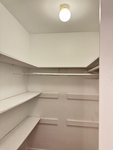 13427 Rampchester Lane, Houston, TX 77015