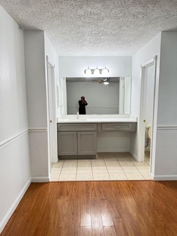 13427 Rampchester Lane, Houston, TX 77015