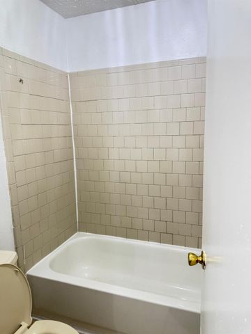 13427 Rampchester Lane, Houston, TX 77015