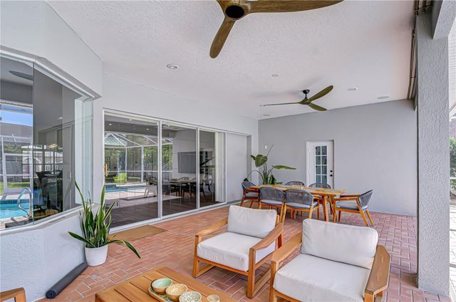 2228 VALRICO FOREST DRIVE, Valrico, FL 33594