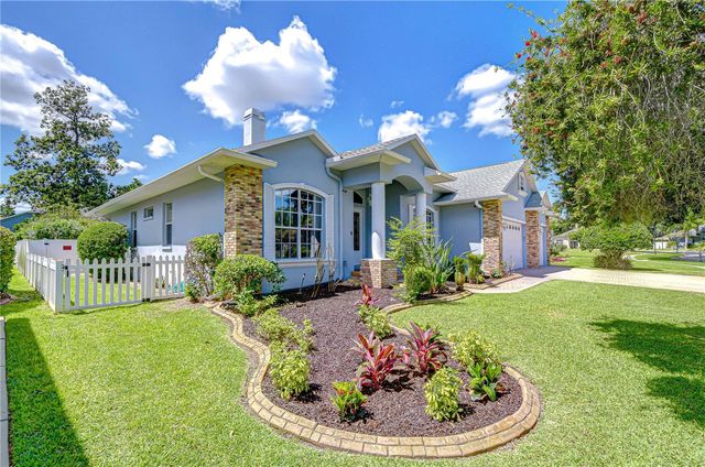 2228 VALRICO FOREST DRIVE, Valrico, FL 33594