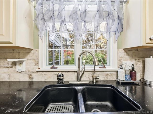 1719 Center Groton Road, Ledyard, CT 06339