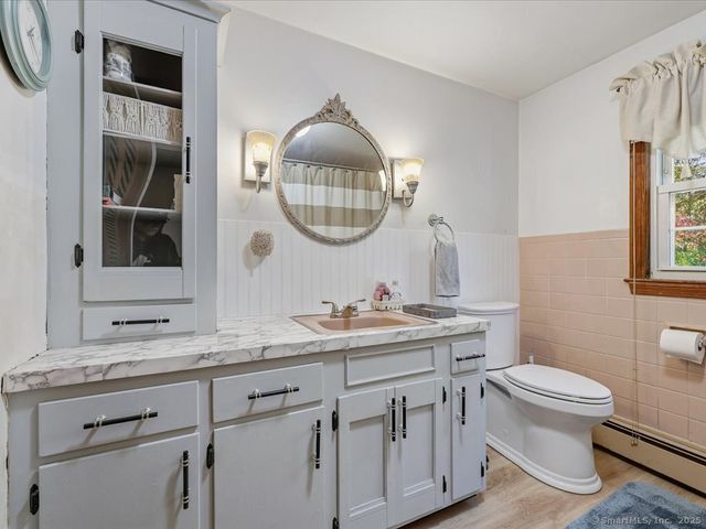 1719 Center Groton Road, Ledyard, CT 06339