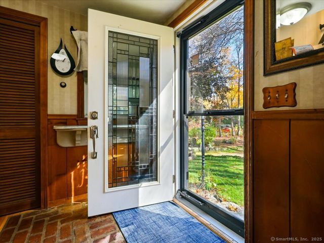 1719 Center Groton Road, Ledyard, CT 06339