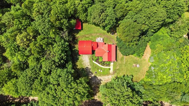 484 Scofield Mountain Road, Winchester, NH 03470