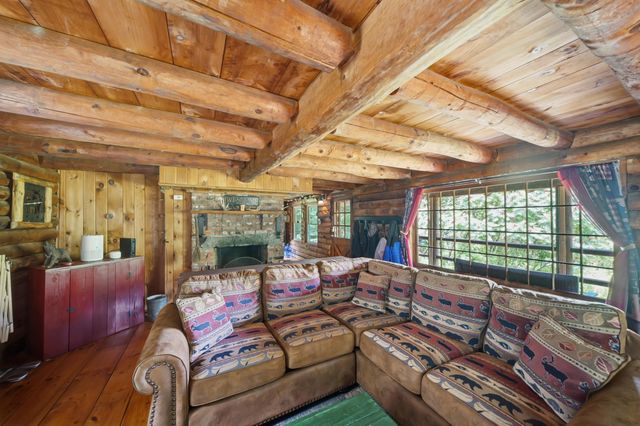 484 Scofield Mountain Road, Winchester, NH 03470