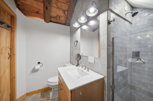 484 Scofield Mountain Road, Winchester, NH 03470