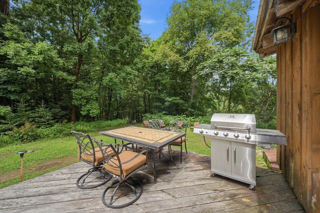 484 Scofield Mountain Road, Winchester, NH 03470