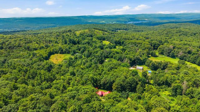 484 Scofield Mountain Road, Winchester, NH 03470