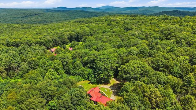 484 Scofield Mountain Road, Winchester, NH 03470