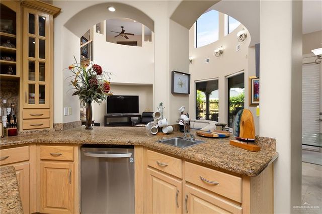 4002 San Clemente Street, Mission, TX 78572