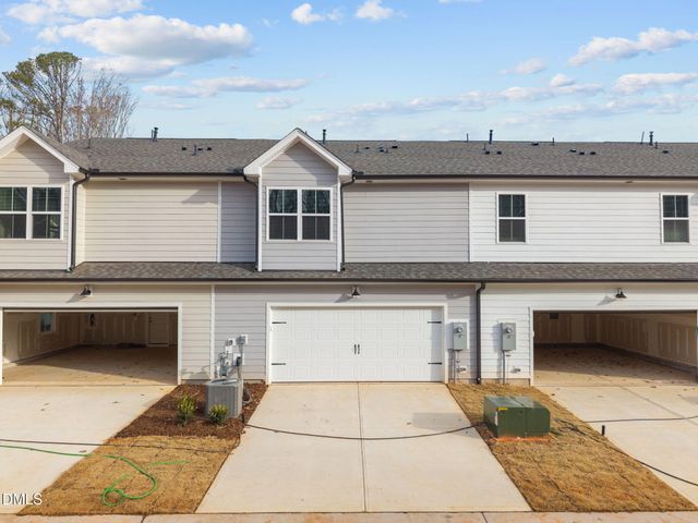 272 Fosterton Cottage Way, Raleigh, NC 27603