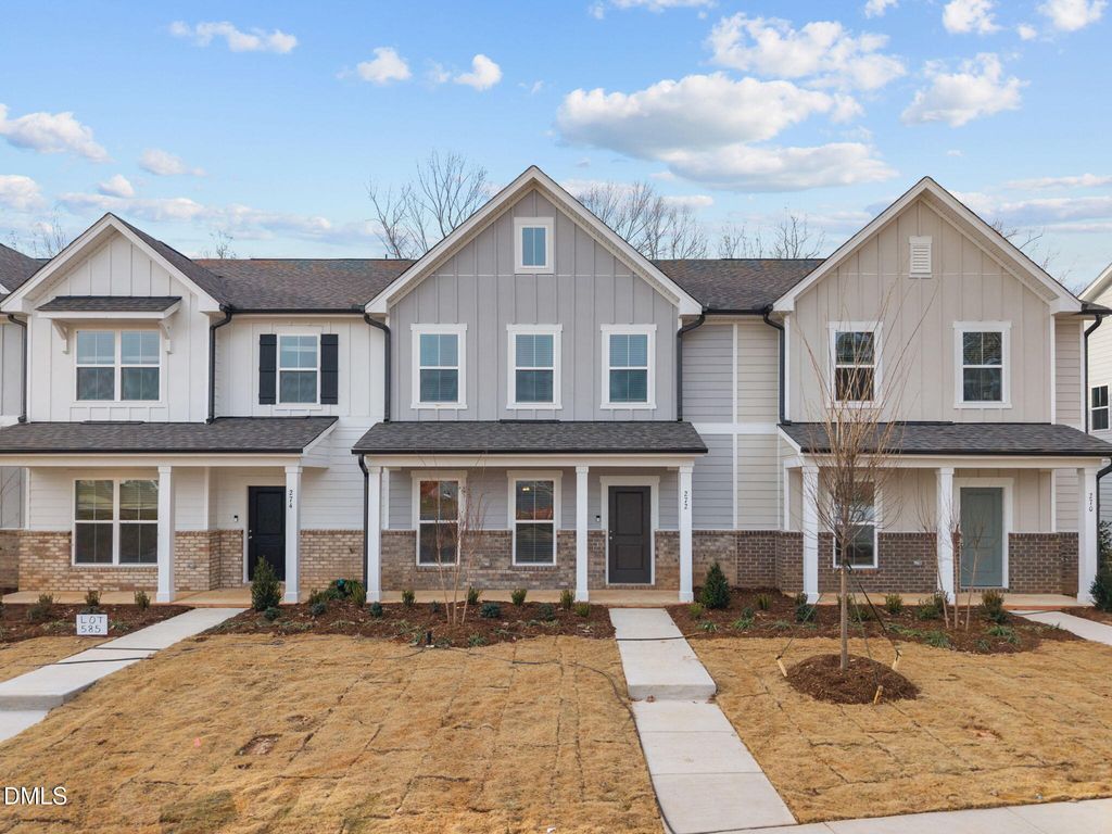 272 Fosterton Cottage Way, Raleigh, NC 27603