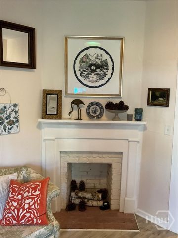 524 E Charlton Street, Savannah, GA 31401